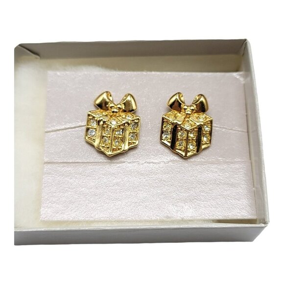 1990 Avon Sparkling Package Earrings Surgical Steel Posts NIB Gold Tone - Picture 1 of 5